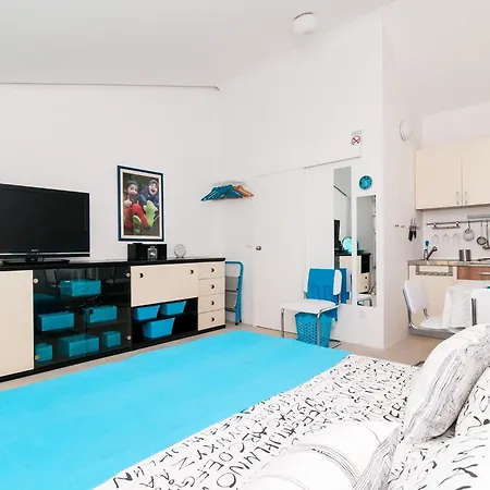 Carmen & Tosca -studio With Patio